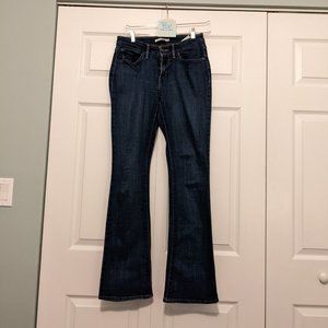 Levi's 815 Curvy Bootcut Size 30 - dark wash
